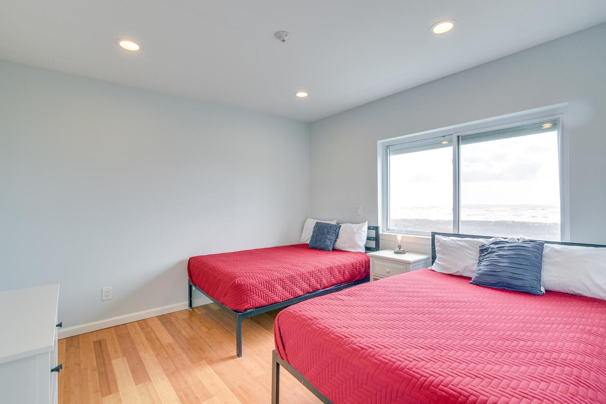 Ocean-View Surfside Home With Boardwalk To Beach! Surfside Beach Luaran gambar