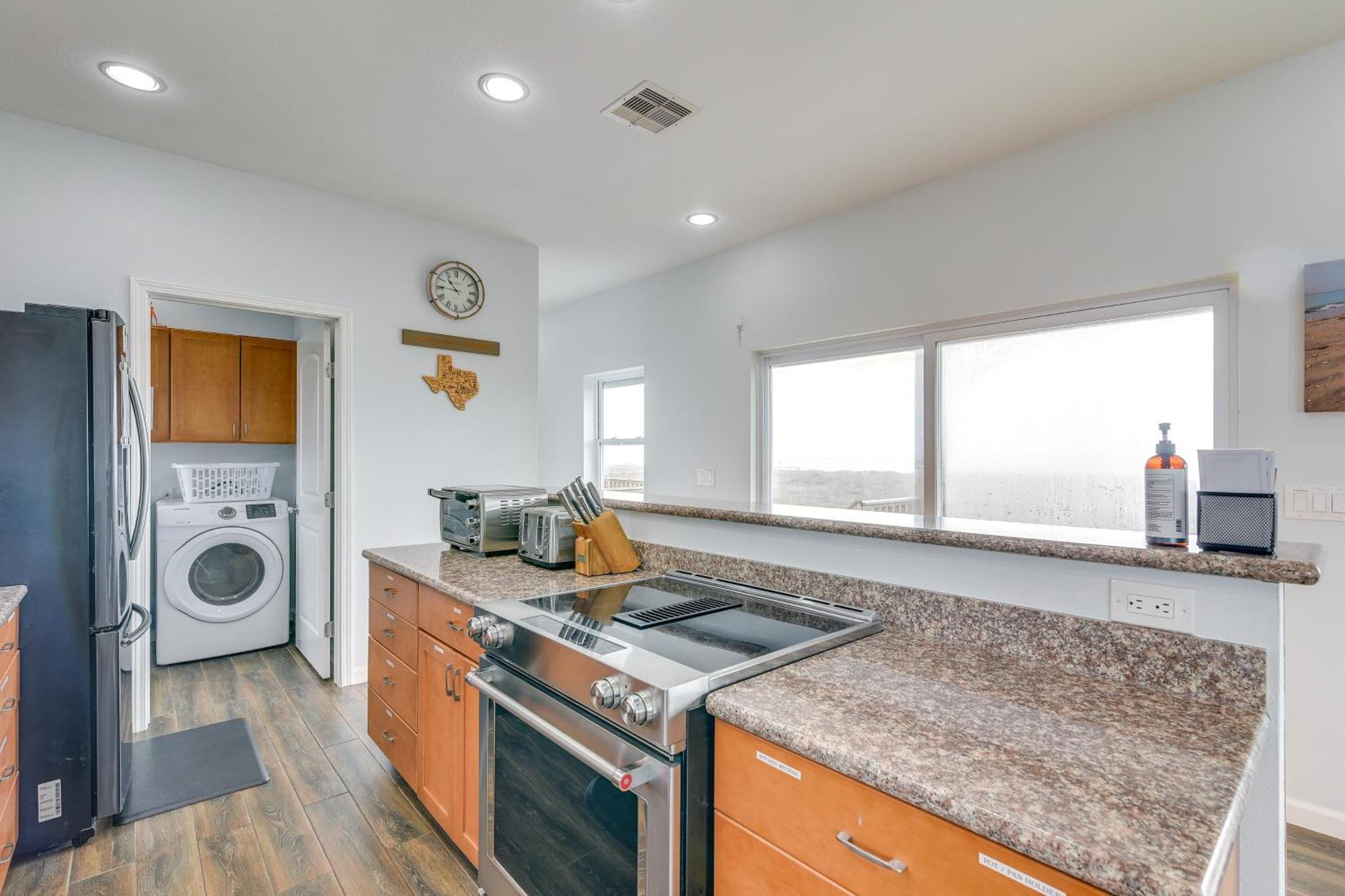 Ocean-View Surfside Home With Boardwalk To Beach! Surfside Beach Luaran gambar