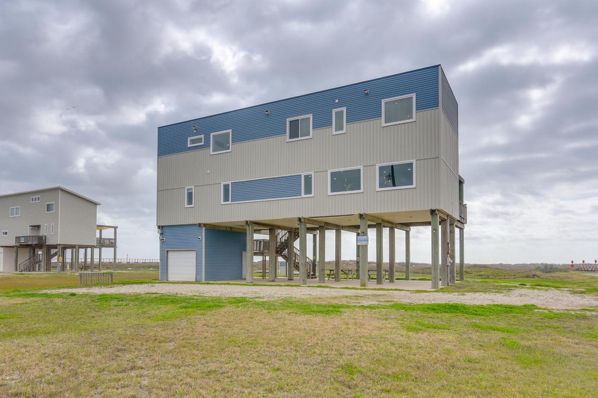 Ocean-View Surfside Home With Boardwalk To Beach! Surfside Beach Luaran gambar